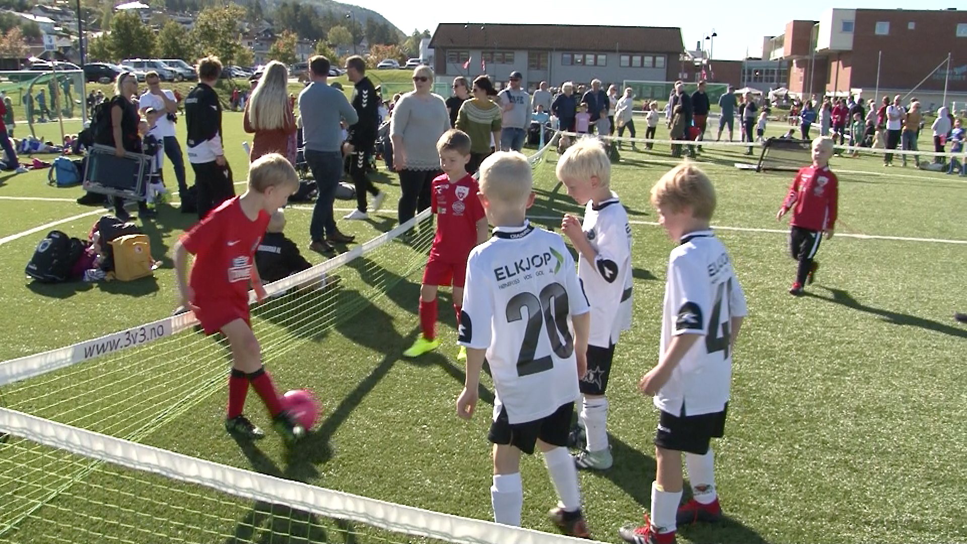 Avlyser Åmotsenter-cup i fotball