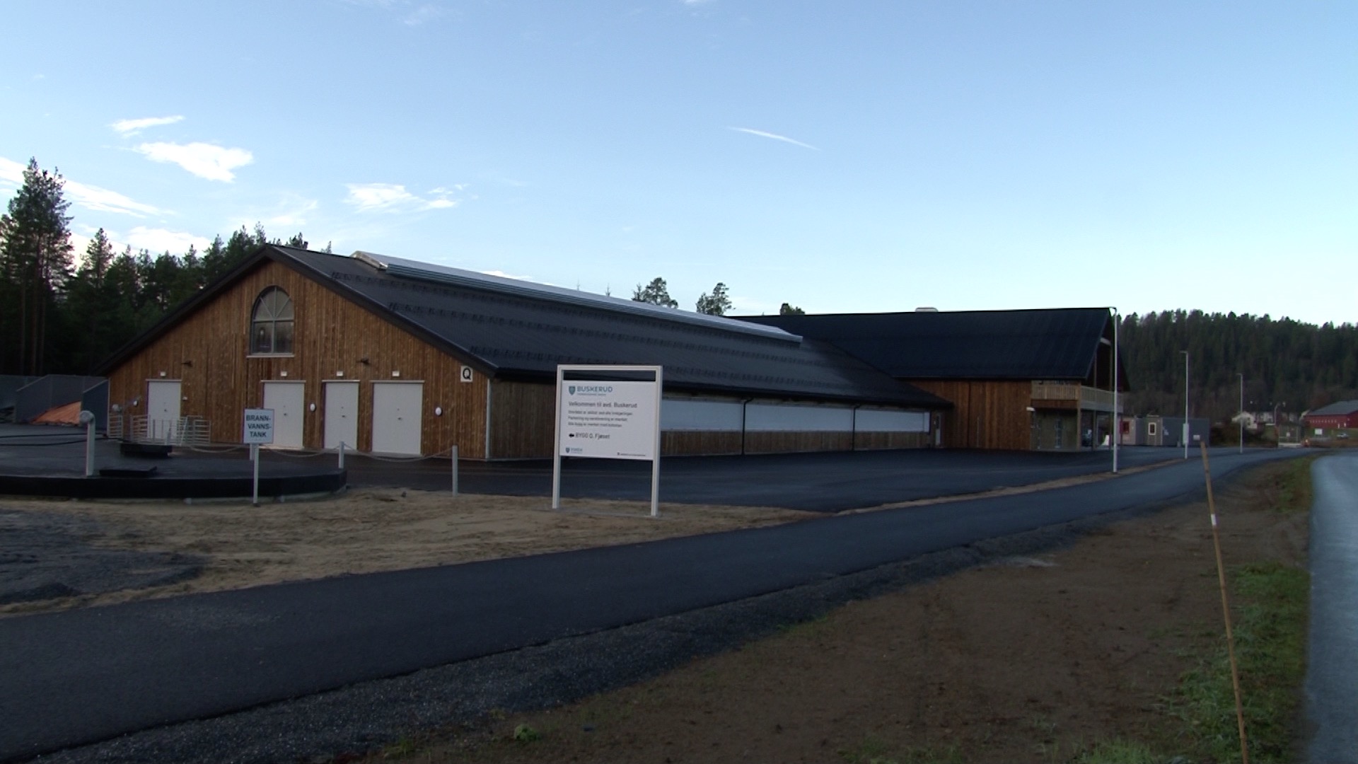 Snart åpner skolefjøset på Buskerud VGS